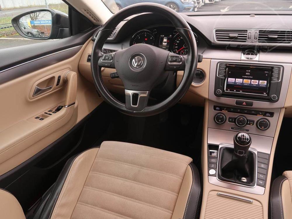 Volkswagen CC 2.0 TDI, Automat, R,2.maj