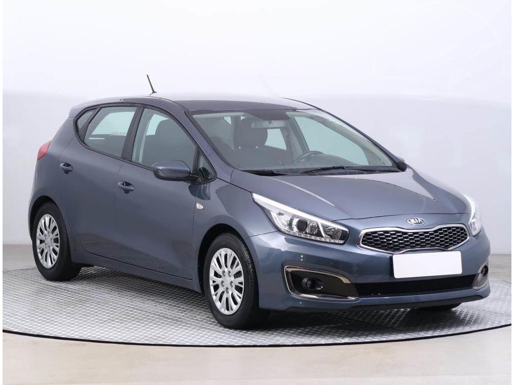 Prodm Kia Ceed 1.4 MPI, R,2.maj, Serv.kniha