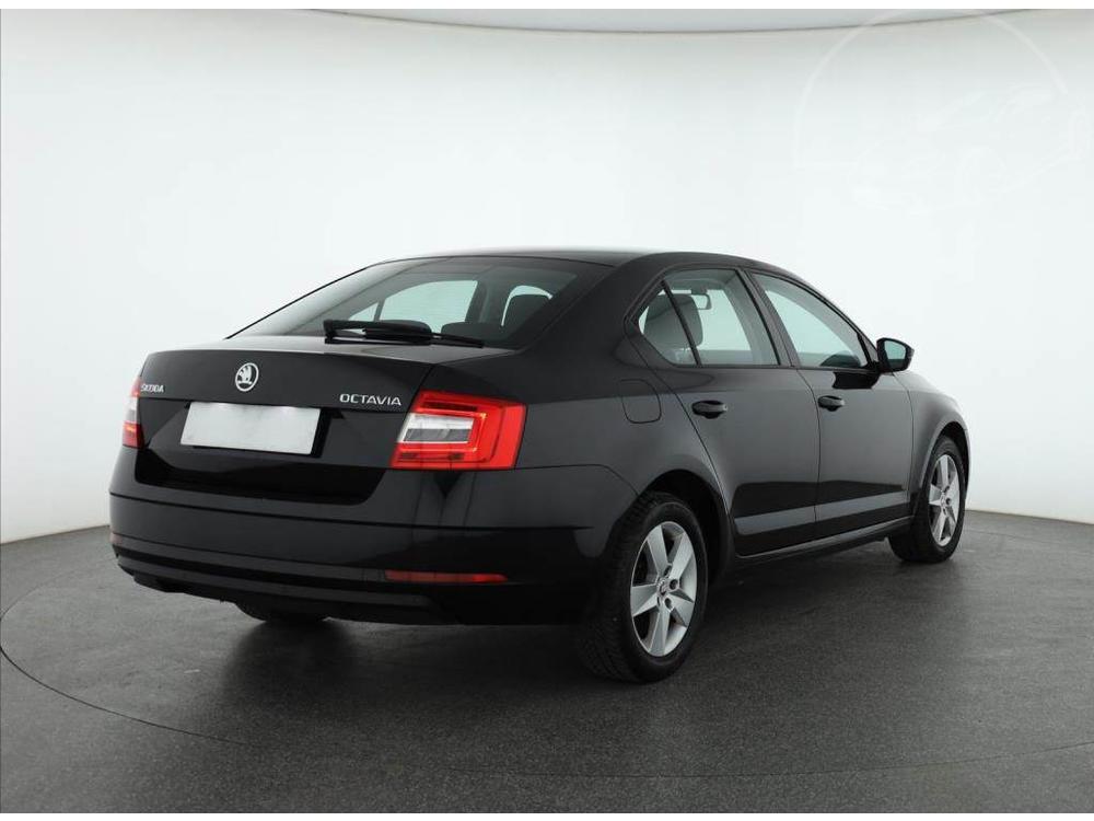 koda Octavia 1.6 TDI, Automatick klima