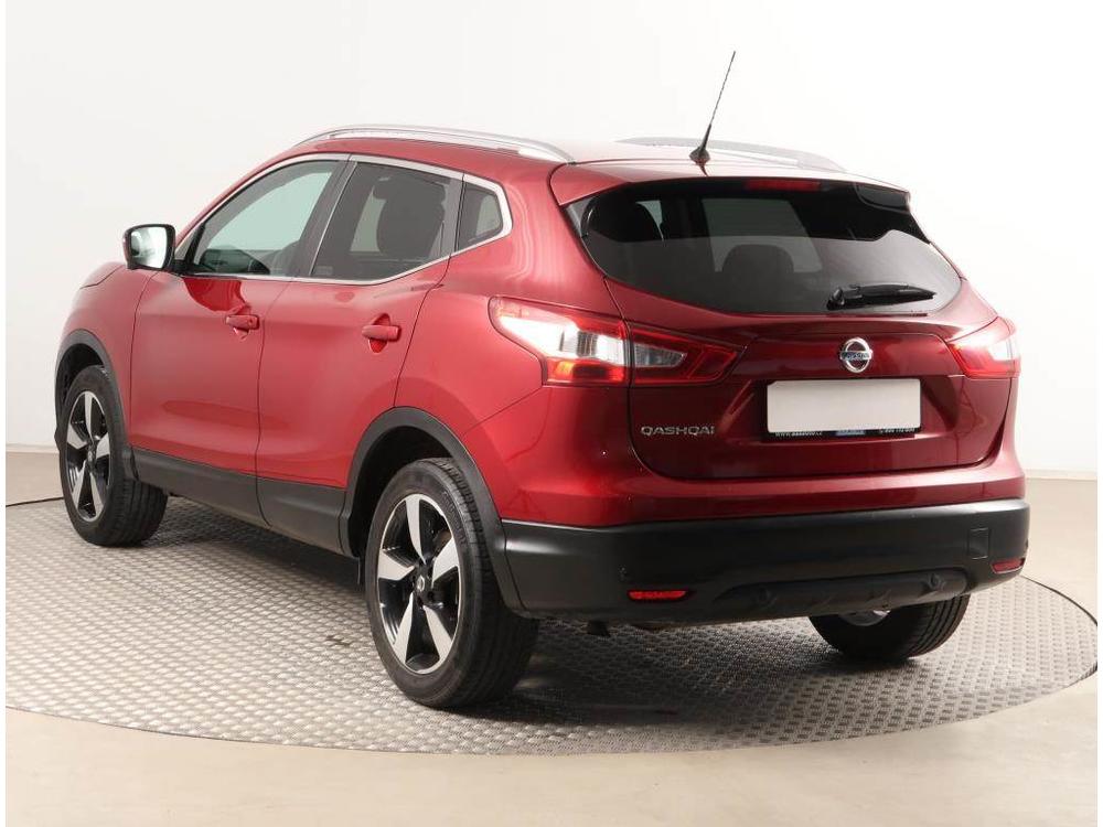 Nissan Qashqai 1.2 DIG-T, NOV CENA, R,2.maj