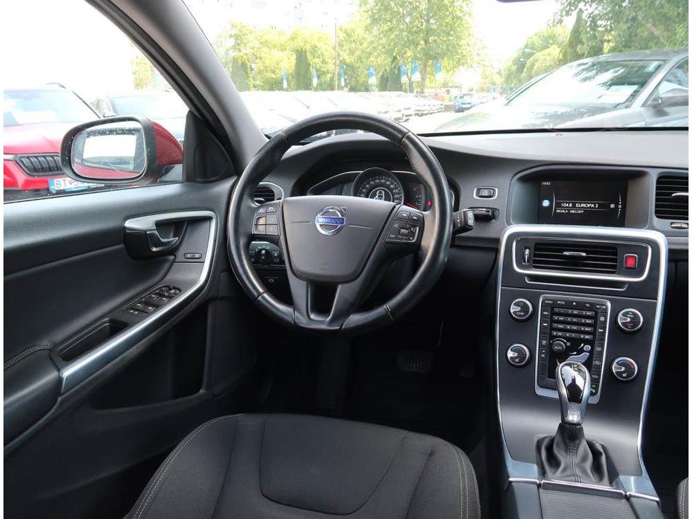 Volvo V60 D3 2.0, Automat, Serv.kniha