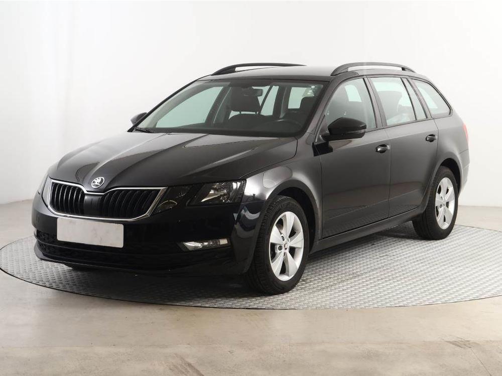 koda Octavia 1.6 TDI, Automatick klima