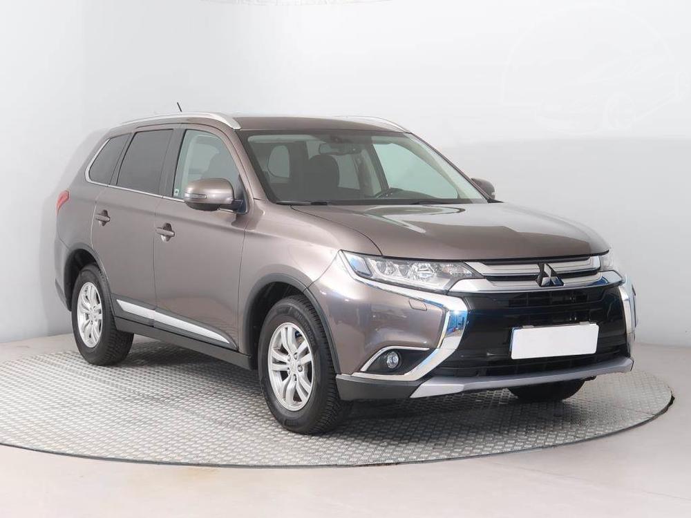 Prodm Mitsubishi Outlander 2.0, 4X4, Automat