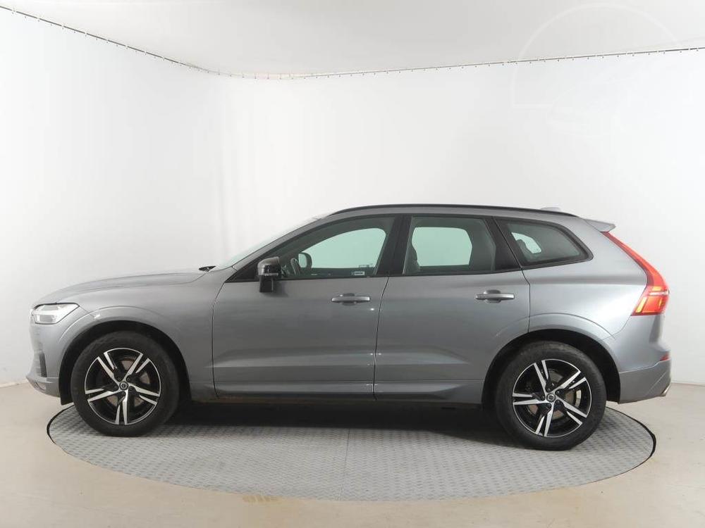 Volvo XC60 B4 AWD, NOV CENA, 4X4