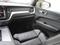 Volvo XC60 B4 AWD, NOV CENA, 4X4