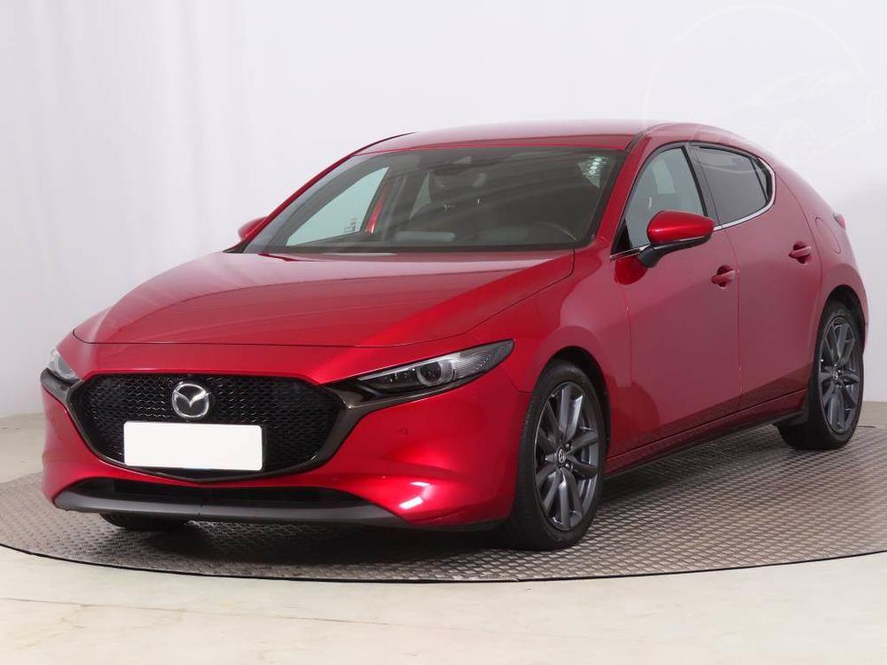 Mazda 3 2.0 Skyactiv-G, Revolution, R