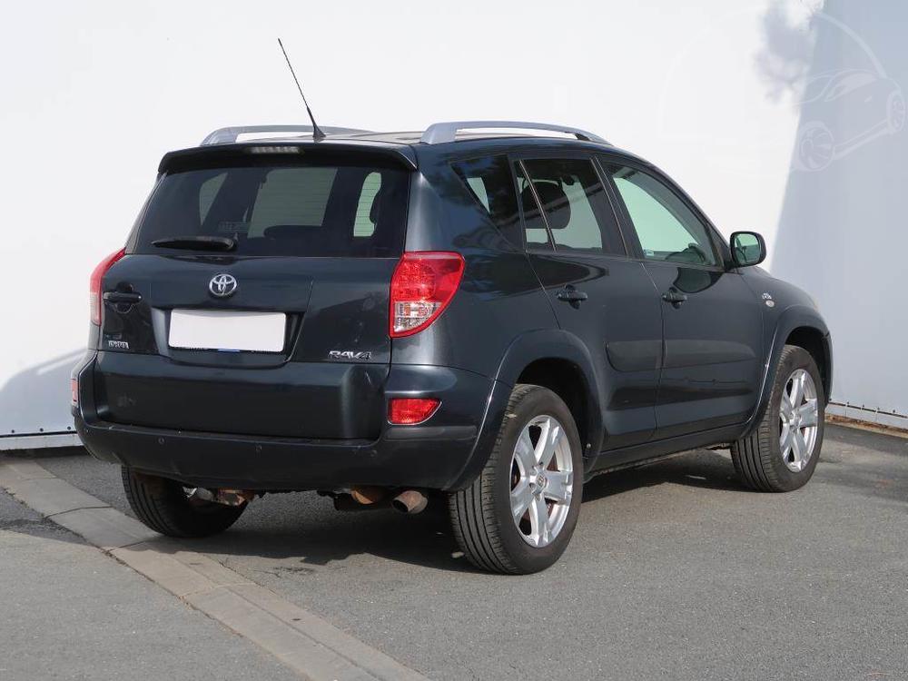 Toyota RAV4 2.2 D-CAT, 4X4, R,1.maj