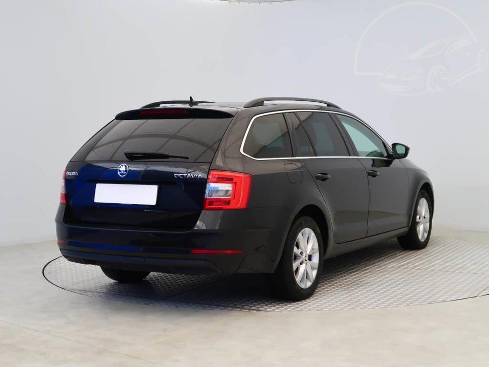 koda Octavia 1.6 TDI, Ambition Plus