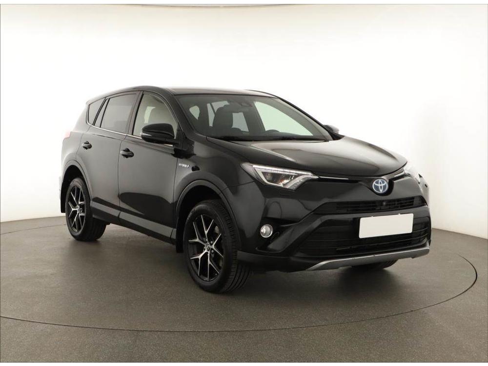 Prodm Toyota RAV4 2.5 Hybrid, Automat, R,2.maj