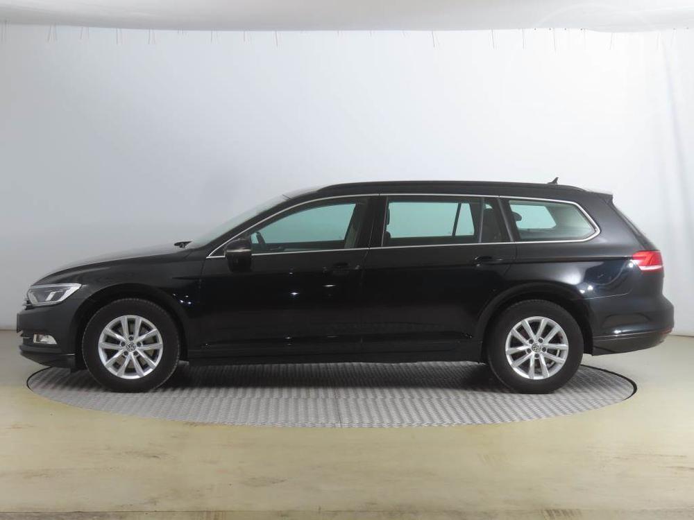 Volkswagen Passat 2.0 TDI, Navi