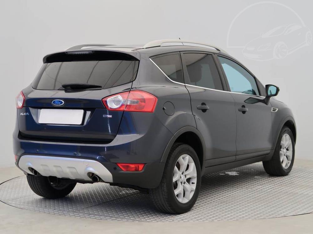 Ford Kuga 2.0 TDCi, Koen sedaky