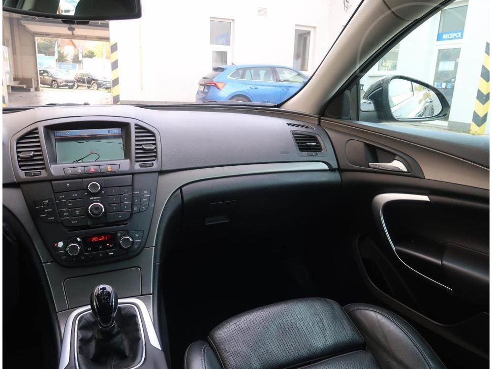 Opel Insignia 1.6 Turbo, Tan