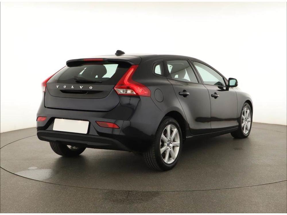 Volvo V40 2.0 D2, Automat, Ke, Navi