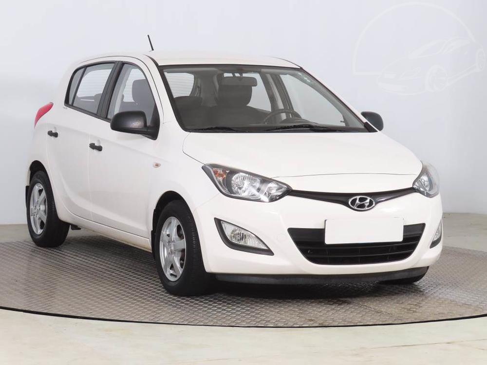 Prodm Hyundai i20 1.2, R,2.maj, Serv.kniha