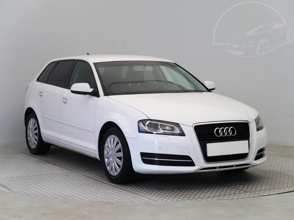 Prodm Audi A3 1.6 TDI, Automat, Xenony