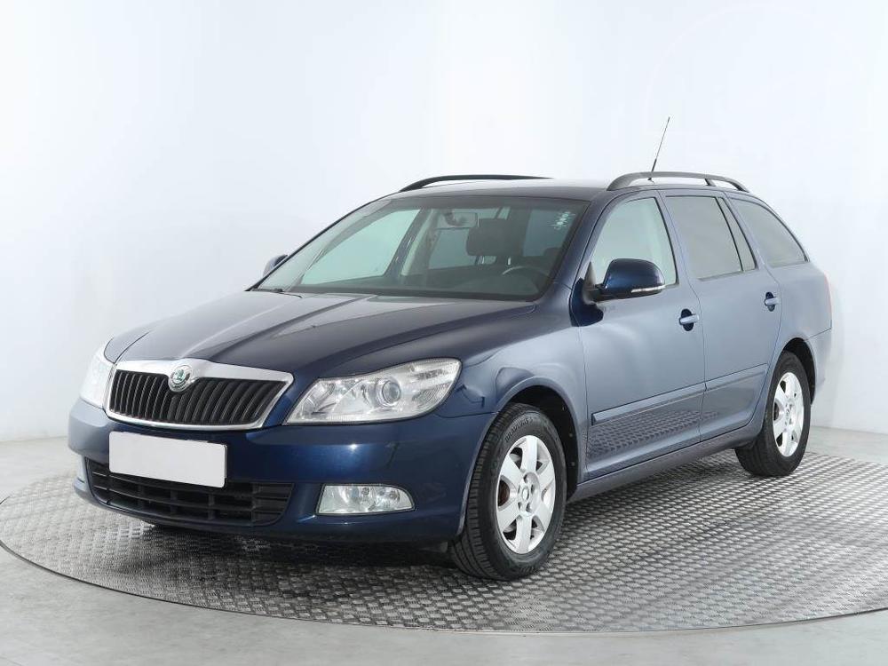 koda Octavia 1.6 TDI, Serv.kniha, Klima