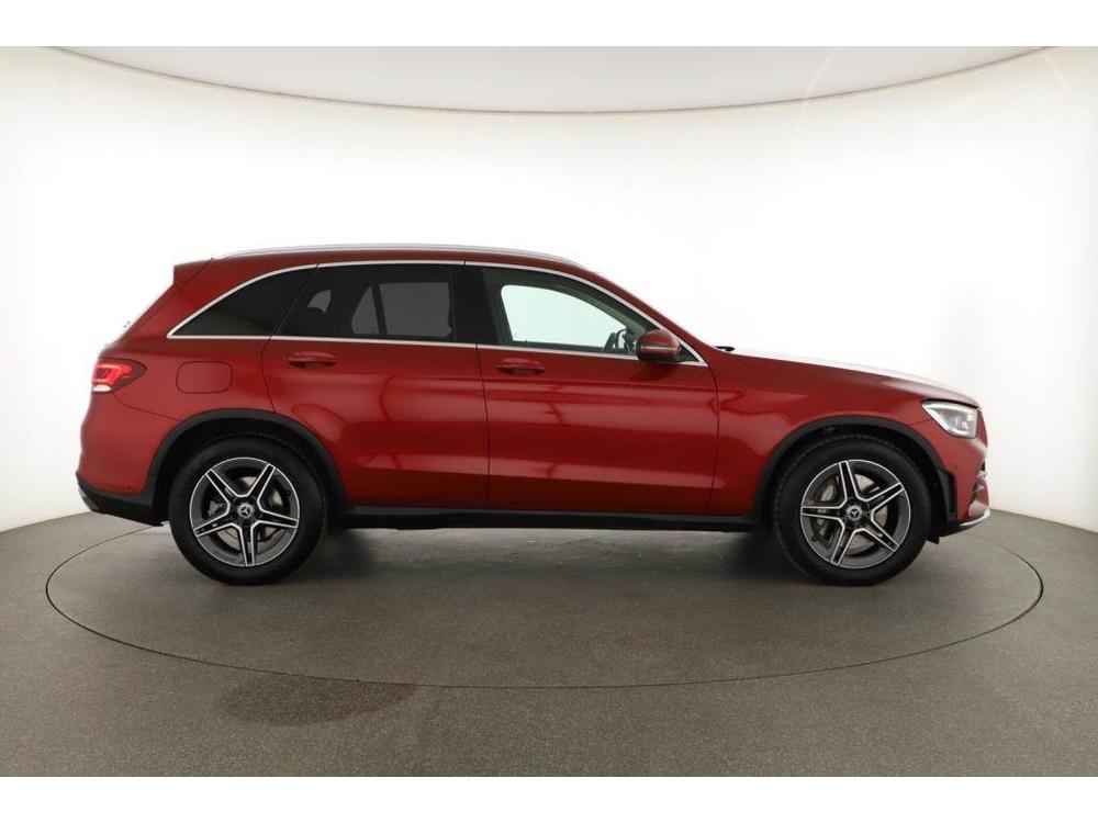 Mercedes-Benz GLC  220d 4MATIC, CZ, navigace