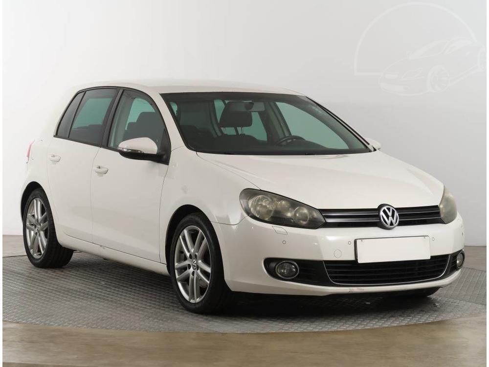 Prodm Volkswagen Golf 1.4 TSI, Automatick klima