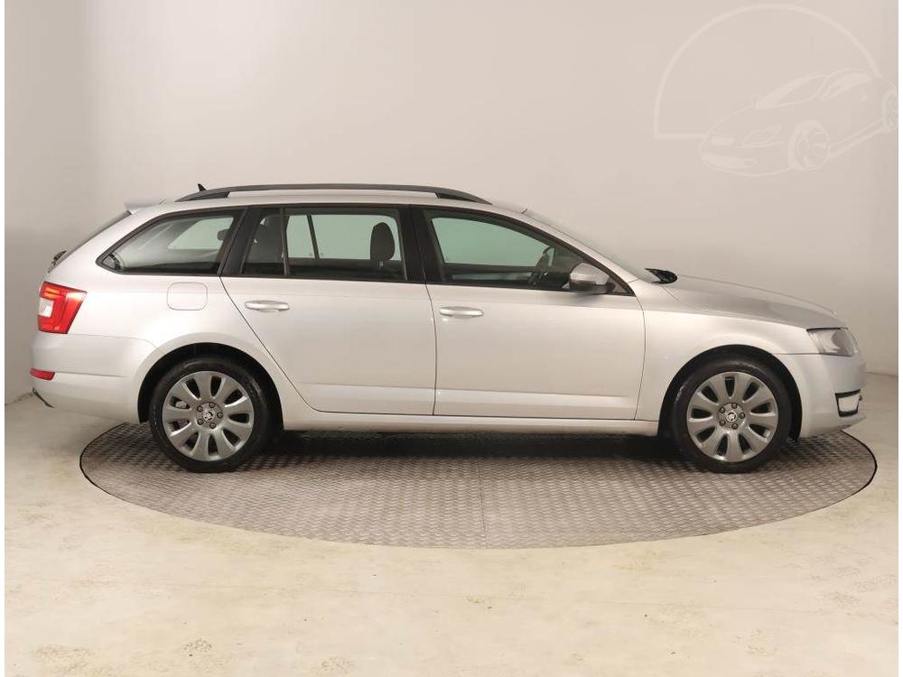 koda Octavia 1.6 TDI, Serv.kniha