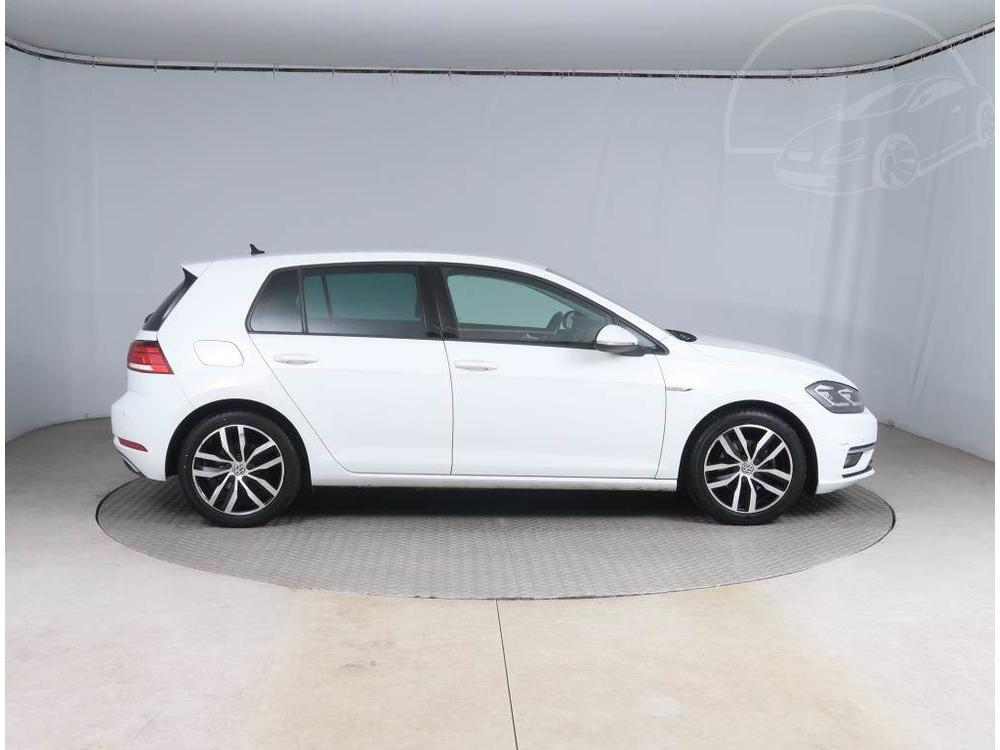 Volkswagen Golf 1.5 TSI, R,2.maj, Serv.kniha