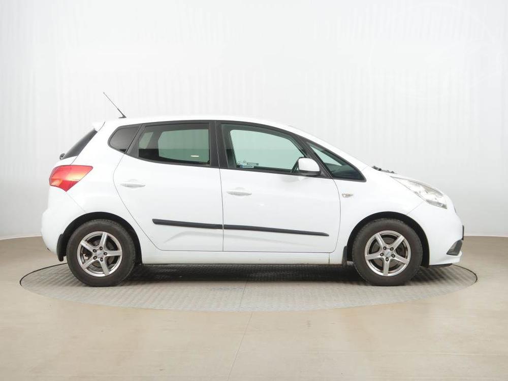 Kia Venga 1.6 CVVT, Navi