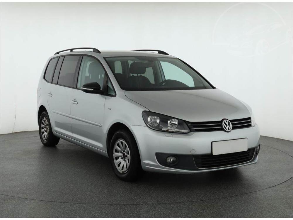 Prodm Volkswagen Touran 1.2 TSI, 7mst, Serv.kniha