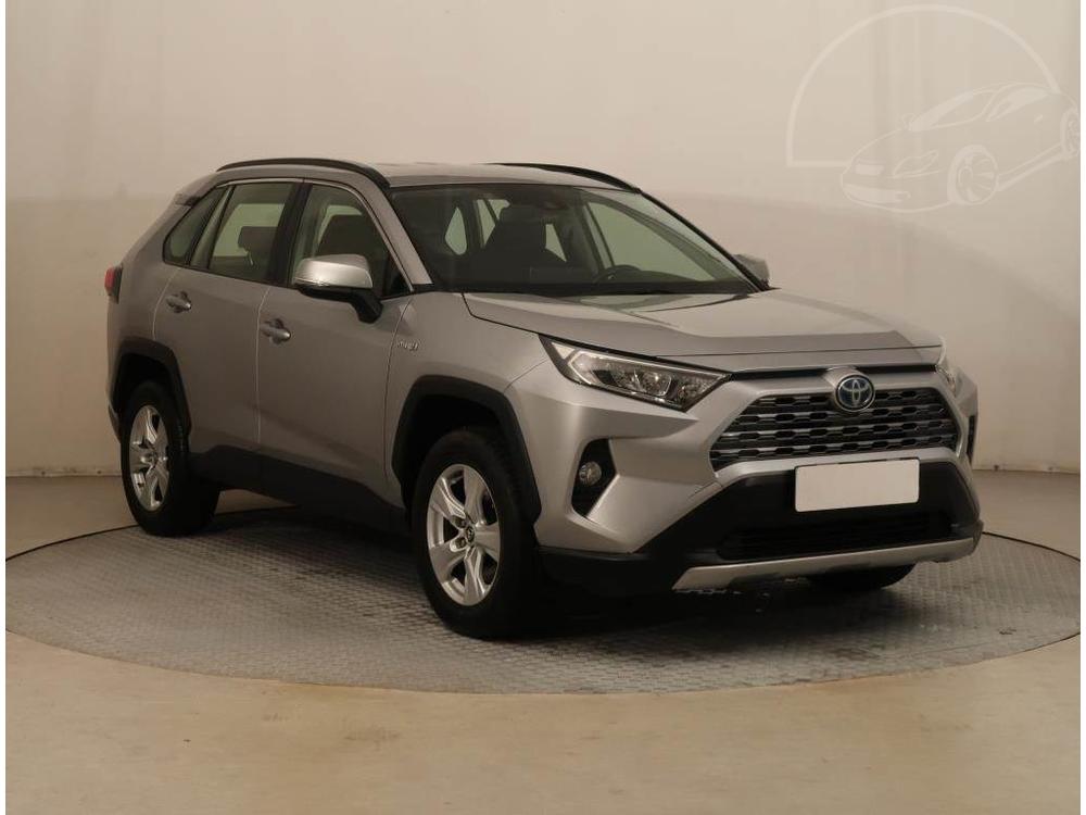 Prodm Toyota RAV4 2.5 Hybrid, 4X4, Automat, R