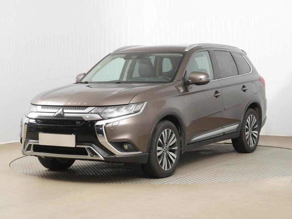 Mitsubishi Outlander 2.0, Instyle, 4X4, Automat