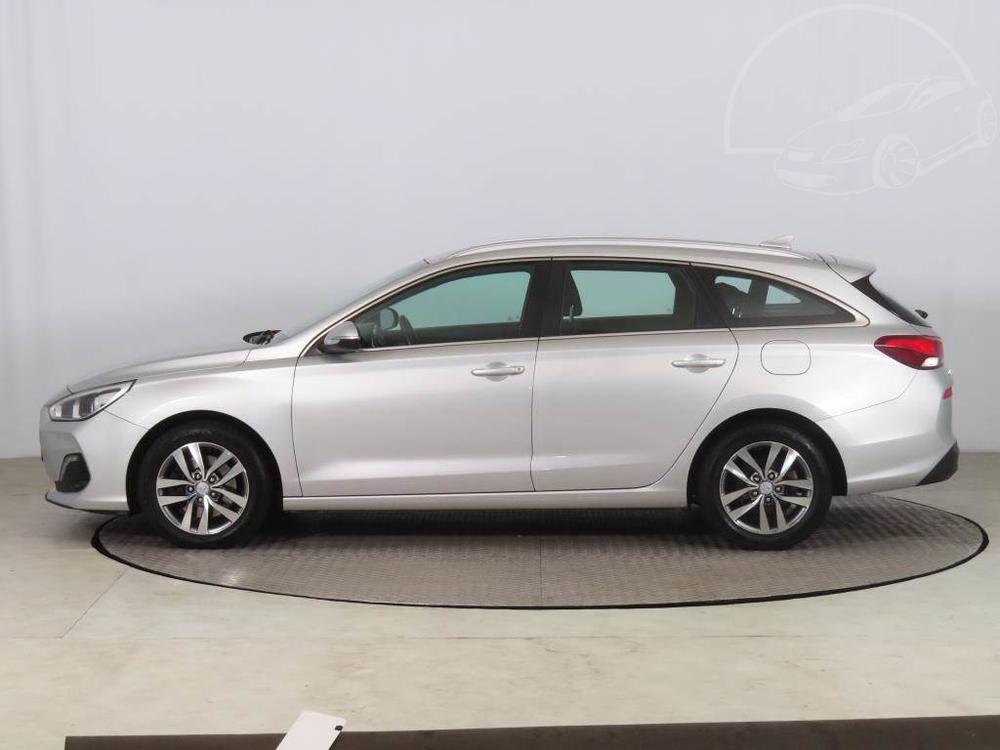 Hyundai i30 1.6 CRDi, Serv.kniha, Navi