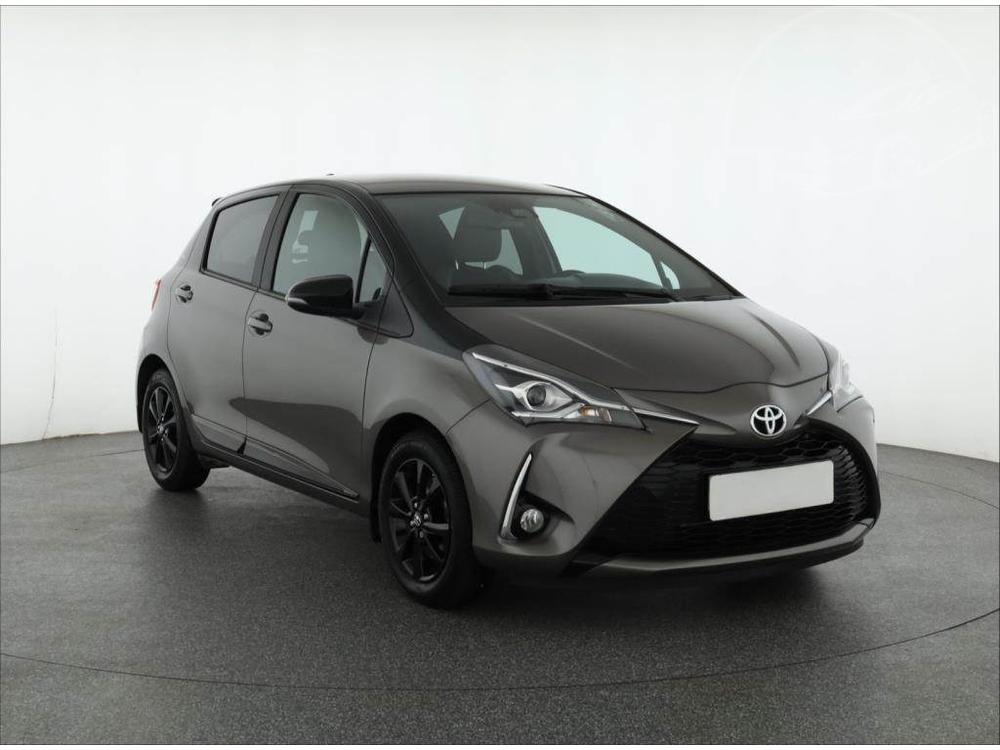 Prodm Toyota Yaris 1.5 Dual VVT-i, R,1.maj