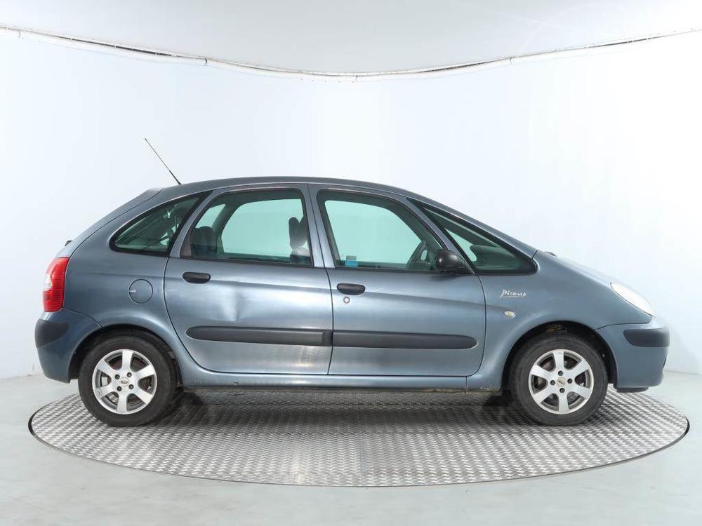 Citron Xsara Picasso 1.6 16V, R,1.maj, Serv.kniha