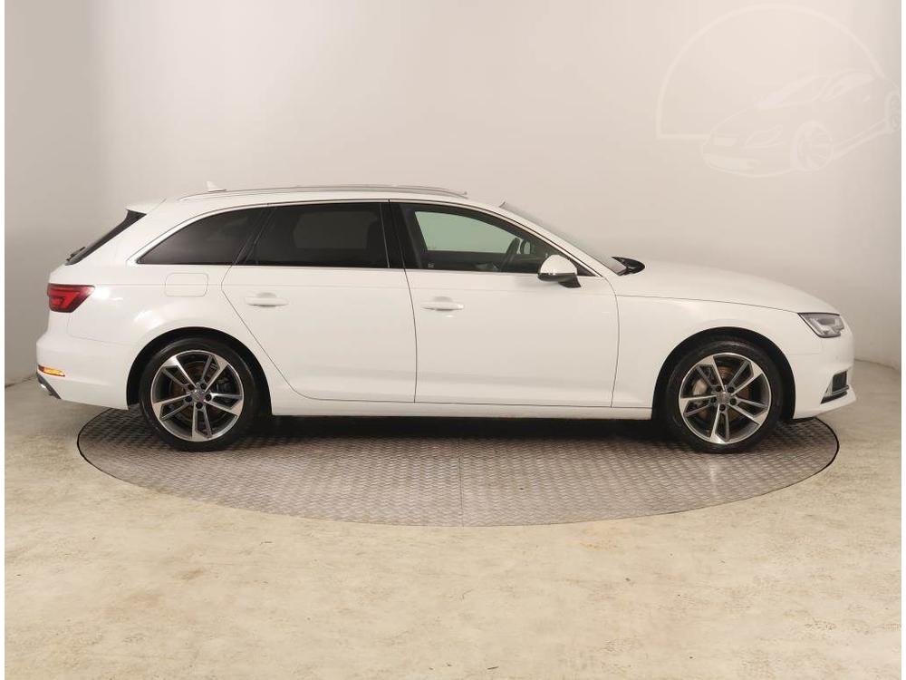 Audi A4 2.0 TDI, NOV CENA, 4X4