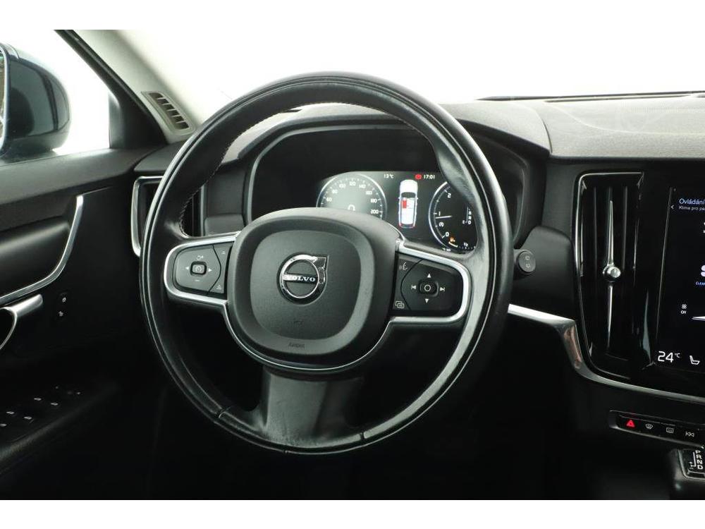 Volvo V90 D3, Automat, Navi