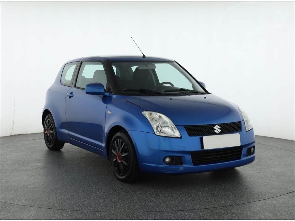 Prodm Suzuki Swift 1.3, zamluveno