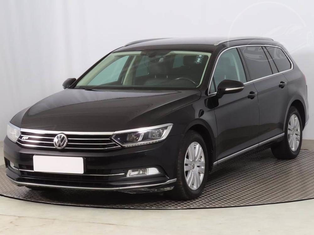 Volkswagen Passat 2.0 TDI, Automat, R,2.maj