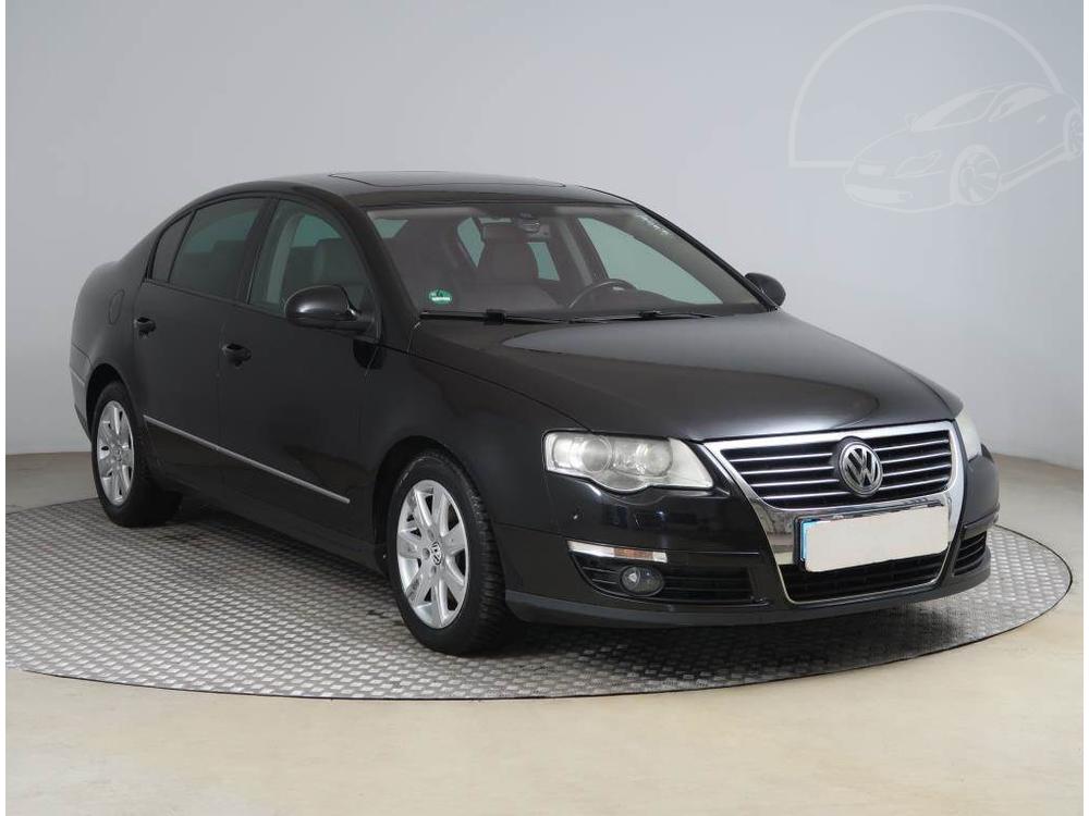 Prodm Volkswagen Passat 2.0 TDI, Navi, Koen sedaky