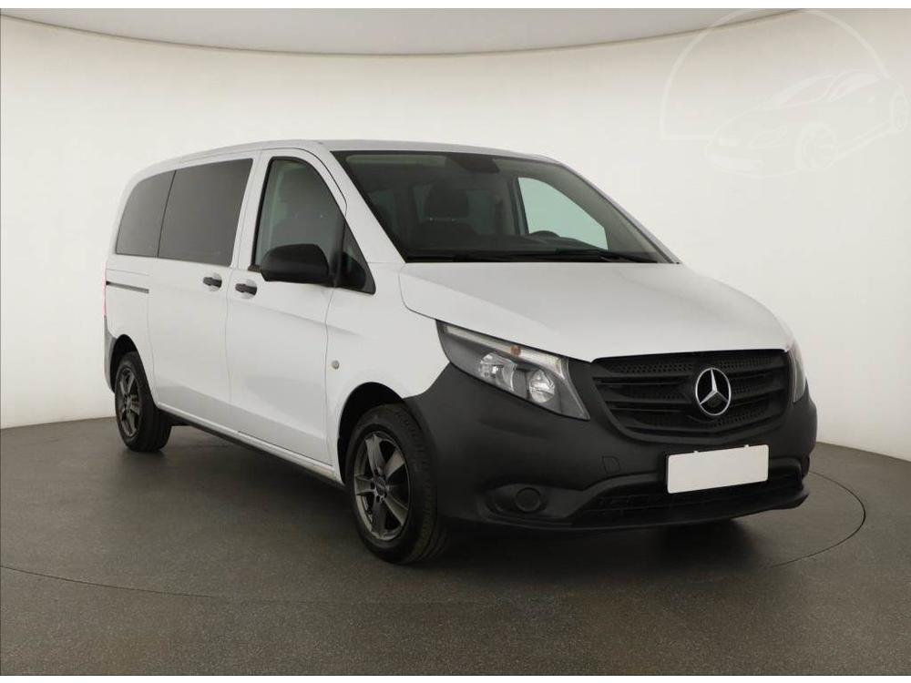 Prodm Mercedes-Benz Vito 114 CDI 2.0, Tourer, 8 mst