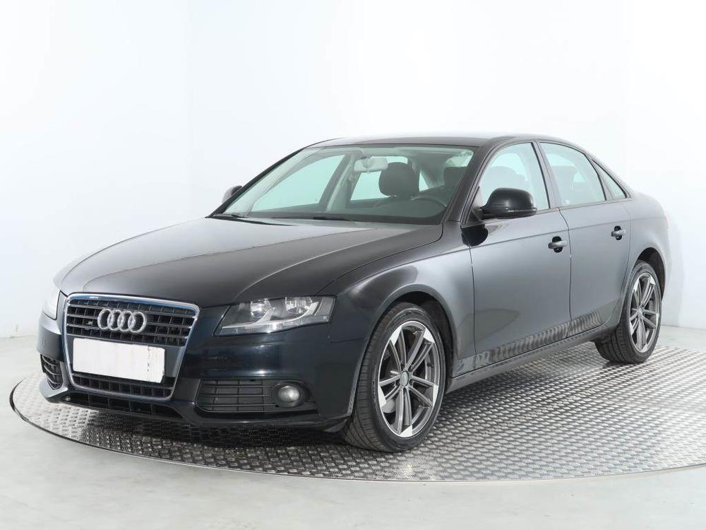 Audi A4 2.0 TDI, Serv.kniha