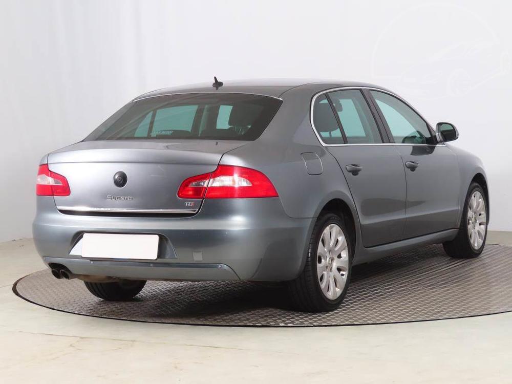 koda Superb 2.0 TDI, Serv.kniha