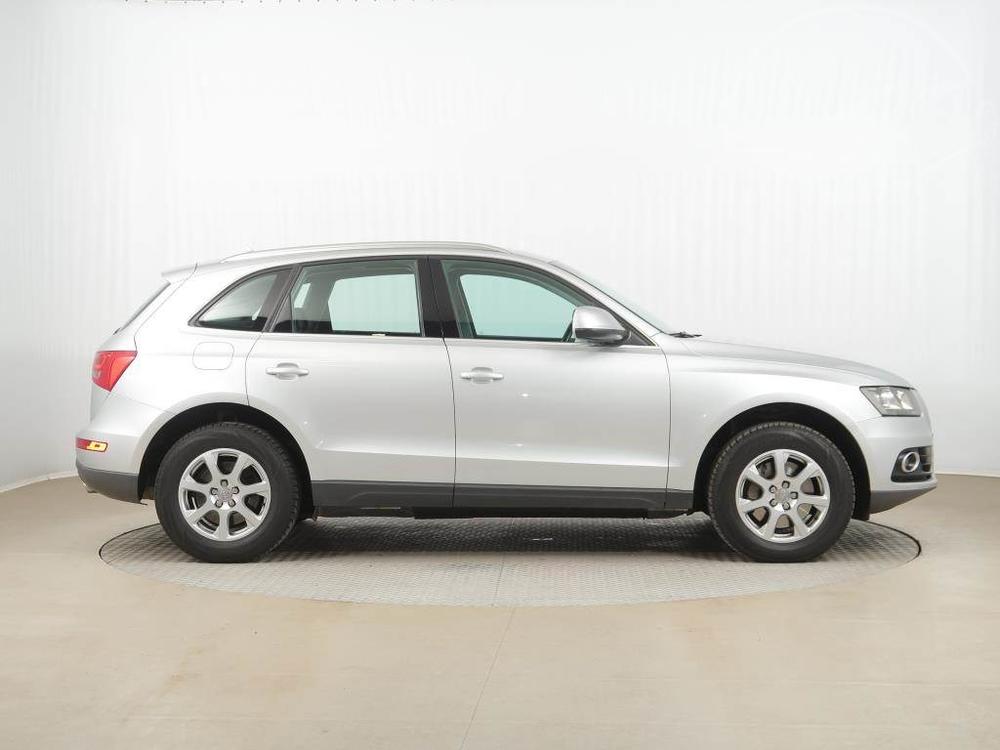 Audi Q5 3.0 TDI, NOV CENA, 4X4