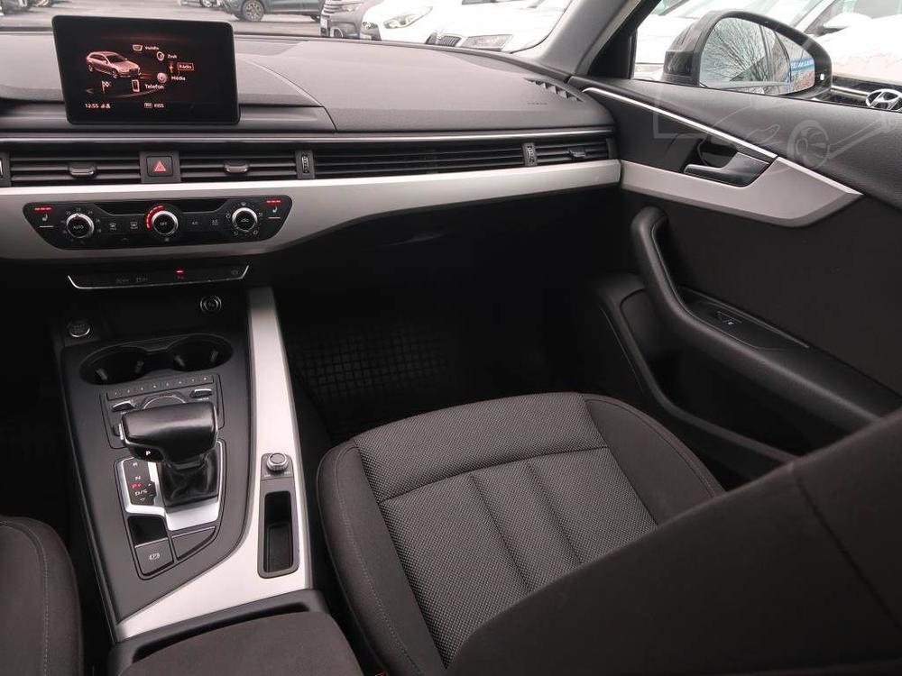 Audi A4 2.0 TDI, Automat, Navi