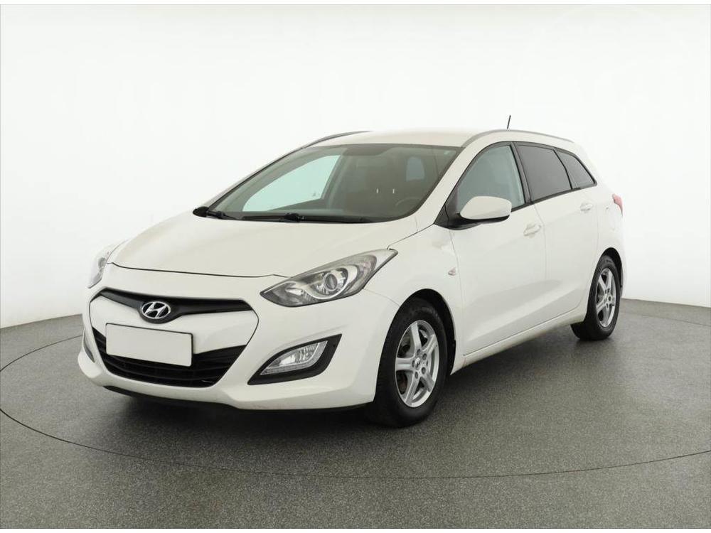 Hyundai i30 1.4 CVVT, Serv.kniha, Klima