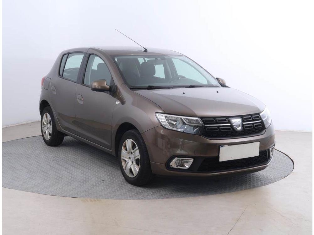 Prodm Dacia Sandero 1.2 16V, R,1.maj, Serv.kniha