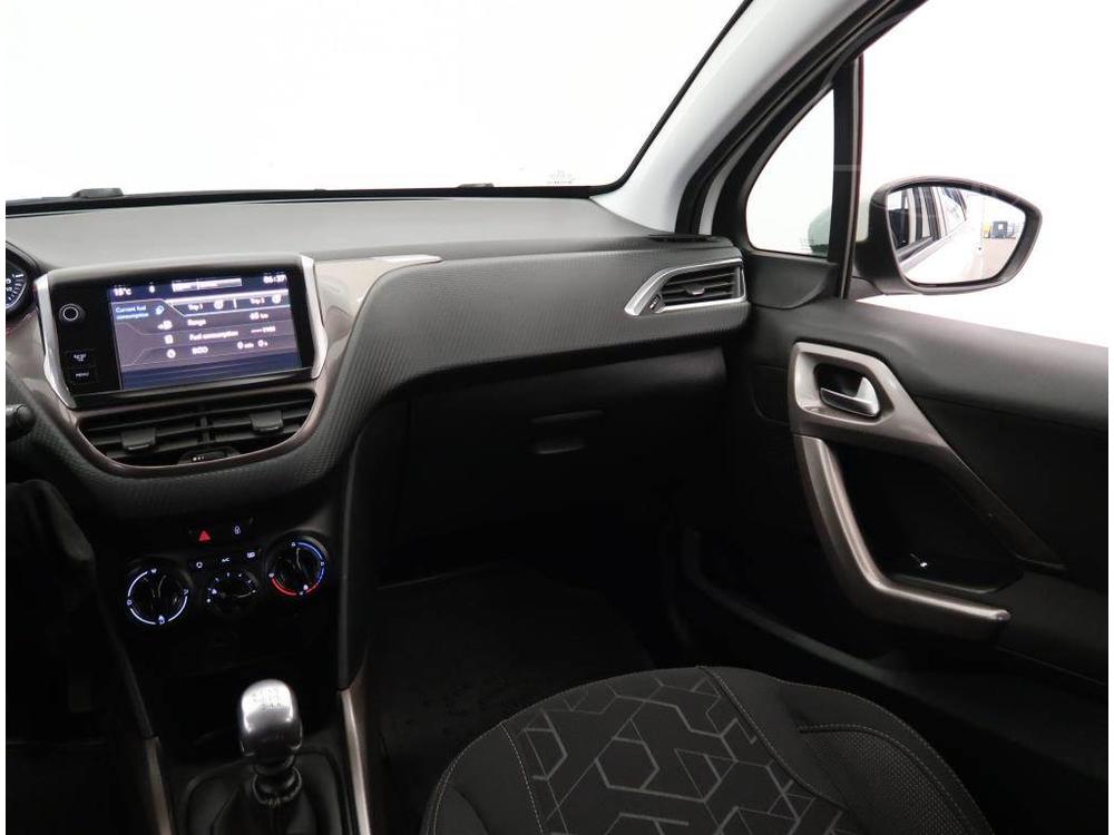 Peugeot 2008 1.6 e-HDi, R,2.maj, Tempomat