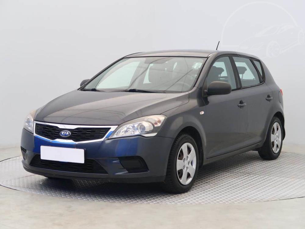 Kia Ceed 1.4 CVVT, Serv.kniha