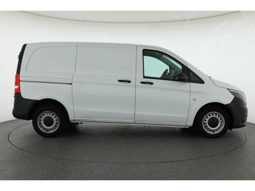 Mercedes-Benz Vito 110 CDI, KAWA/K, L1, Nov v R