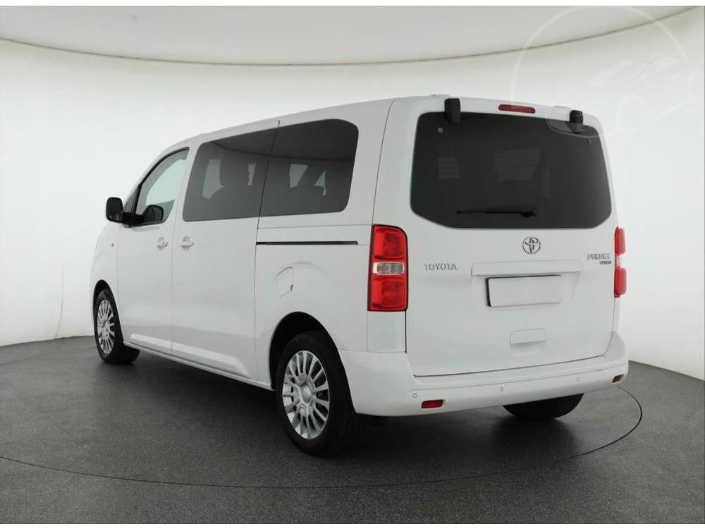 Toyota ProAce 2.0 D-4D, Family, Klima, R