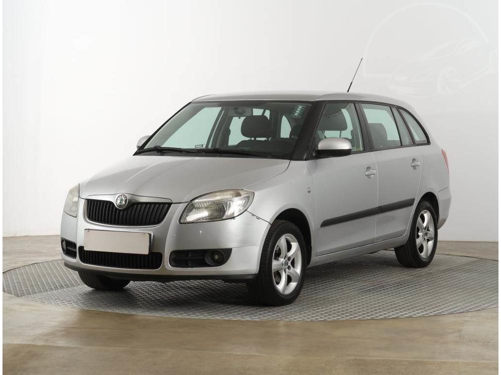 koda Fabia 1.4 TDI, Tan, rezervace