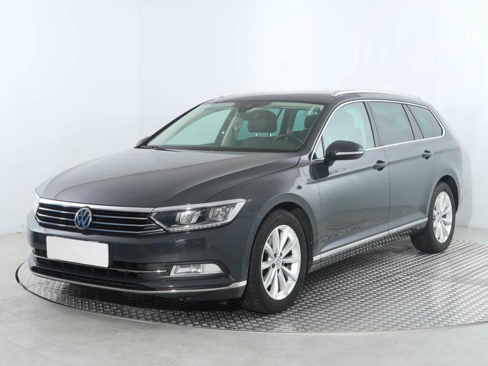 Volkswagen Passat 2.0 TDI, Serv.kniha, Ke