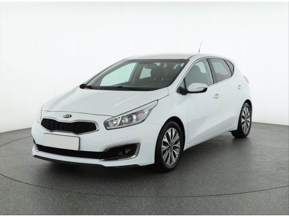 Kia Ceed 1.4 MPI, Serv.kniha, Navi